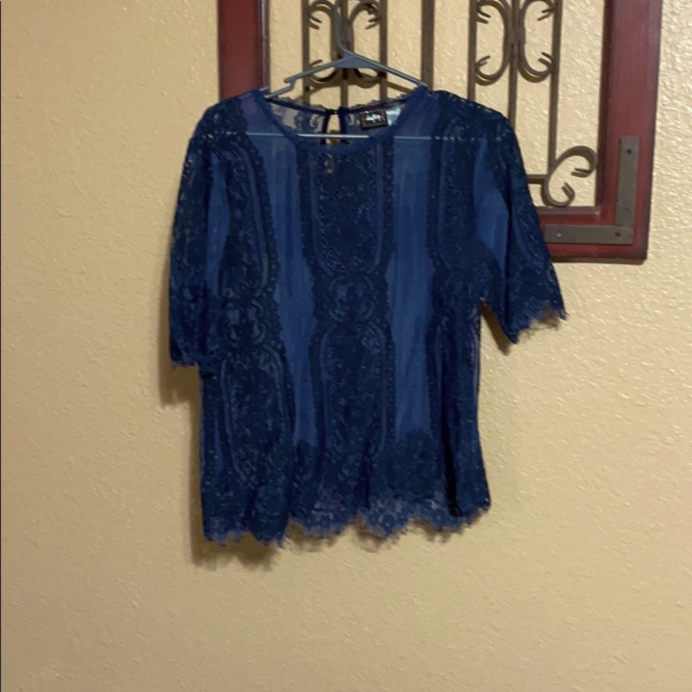 Buckle blouse